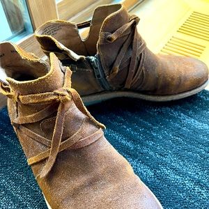 Born TARKILN (Brown) boots